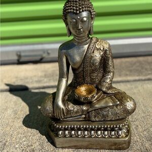 Intricate Gold Buddha Statue